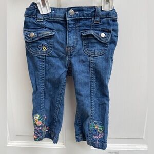 Wonderkids 3T Girls Blue Denim Jeans Floral Embroidered Capri Pants